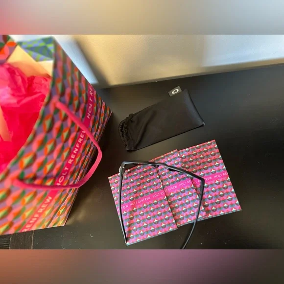 SOLD! - Picture 14 of 15